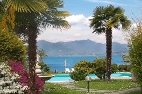 Conca Azzurra Wellness Hotel (Ranco)